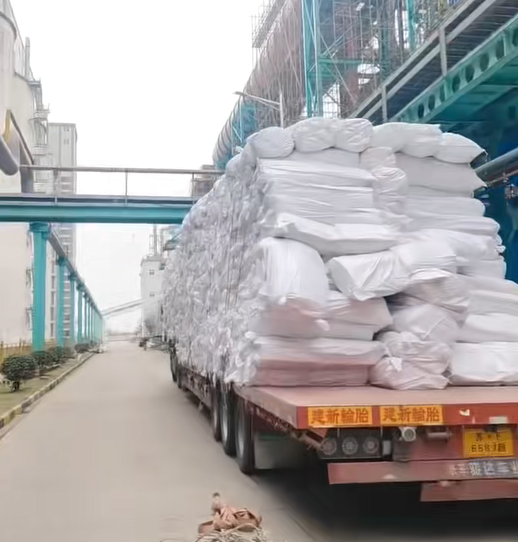 陶瓷纖維毯卸貨石化廠區，護航高溫設備安全